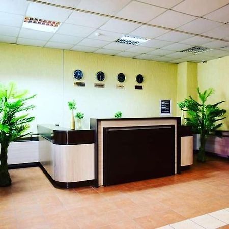 Alatau Hotel Астана Экстерьер фото